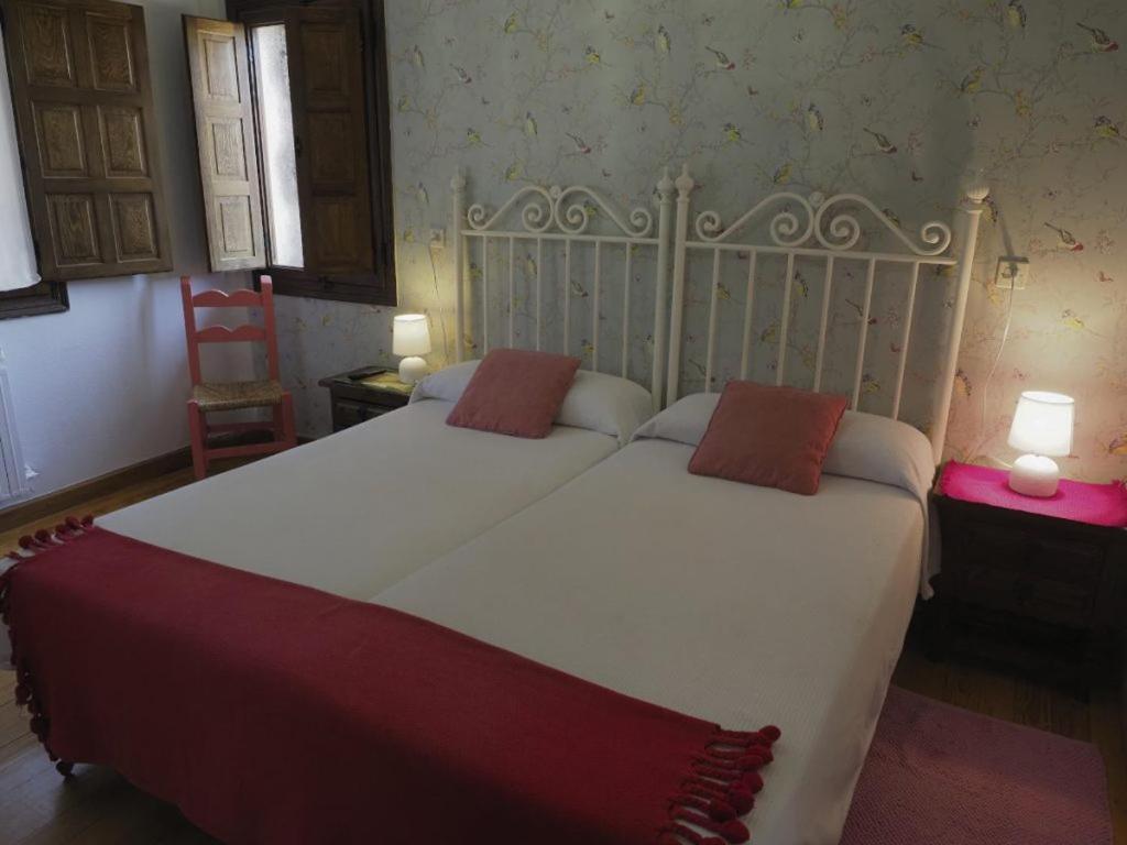 Hospedium Hostal Almanzor Navarredonda Extérieur photo