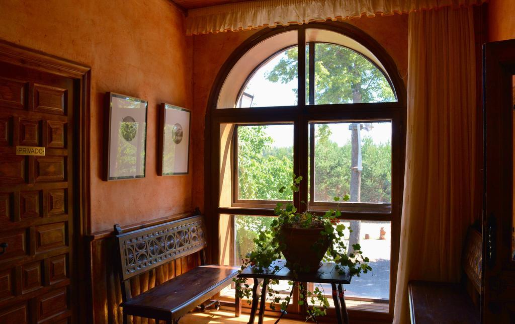 Hospedium Hostal Almanzor Navarredonda Extérieur photo